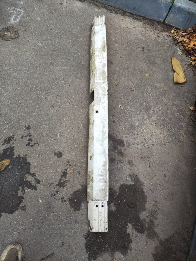 Бампер задний VW Transporter T4 средняя часть 705 807 311 D GRU, 701 807 311 E 2BC фото 1